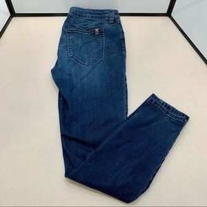 Joe’s Jeans Skinny Mid-Rise Size 30 *****See Pics For Measurements*******